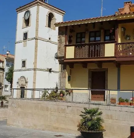 Pineres Apartmán *
